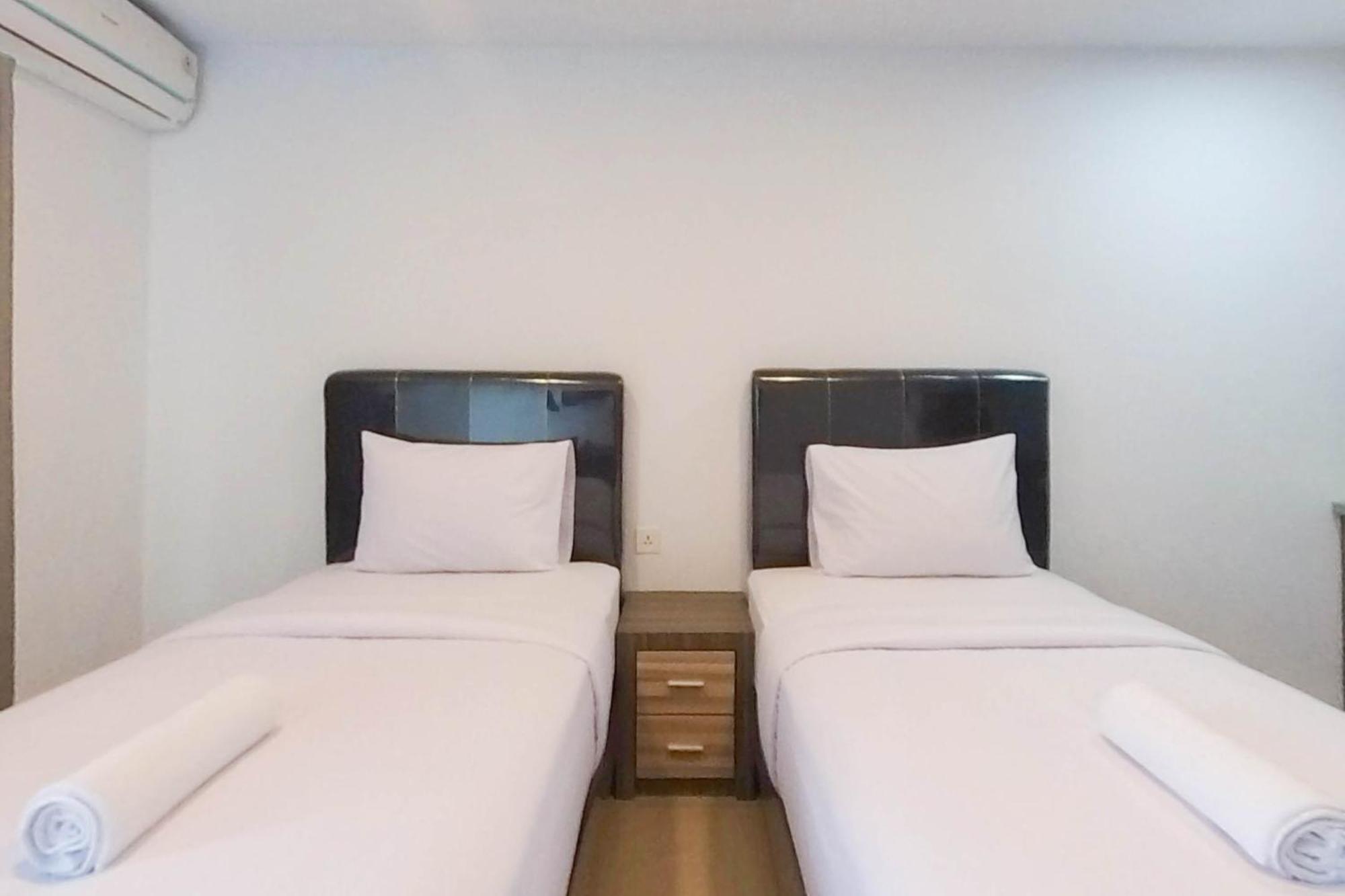 Simply Look And Cozy At De Prima By Travelio